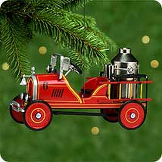Hallmark '1924 Toledo Fire Engine #6' ornament by Don Palmiter. Year: 2000 - Kiddie Car Classics series #7. 'Mint In Box' condition.