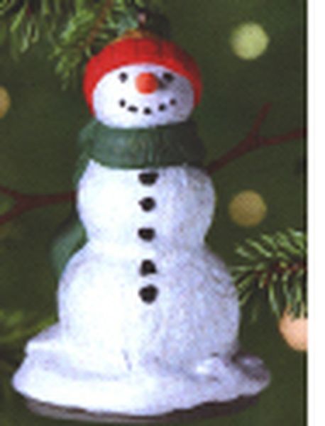 Aunt Krismas 'Signature Snowman' ornament by Tammy Haddix. Year: 2000 - N/A series #0. 'Mint In Box' condition.
