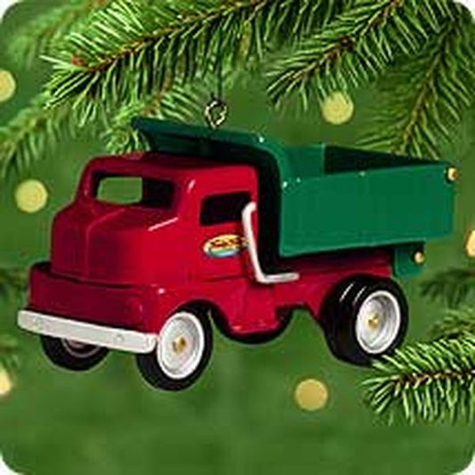 Aunt Krismas 'Tonka Dump Truck' ornament by Hallmark. Year: 2000 - Tonka  series #0. 'Mint In Box' condition.