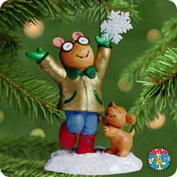 Aunt Krismas 'Arthur 25th Anniversary' ornament by Kristina Kline. Year: 2001 - Arthur  series #0. 'Mint In Box' condition.