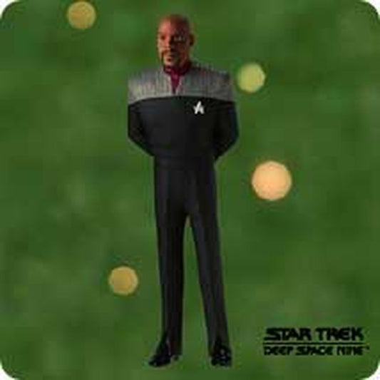 Aunt Krismas 'Captain Benjamin Sisko' ornament by Anita Marra Rogers. Year: 2001 - Star Trek  series #0. 'Mint In Box' condition.