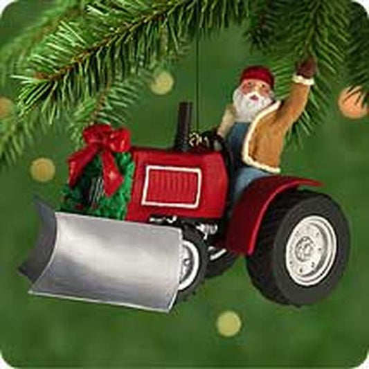 Aunt Krismas 'Santa's Snowplow' ornament by Duane Unruh. Year: 2001 - Here Comes Santa series #23. 'Mint In Box' condition.