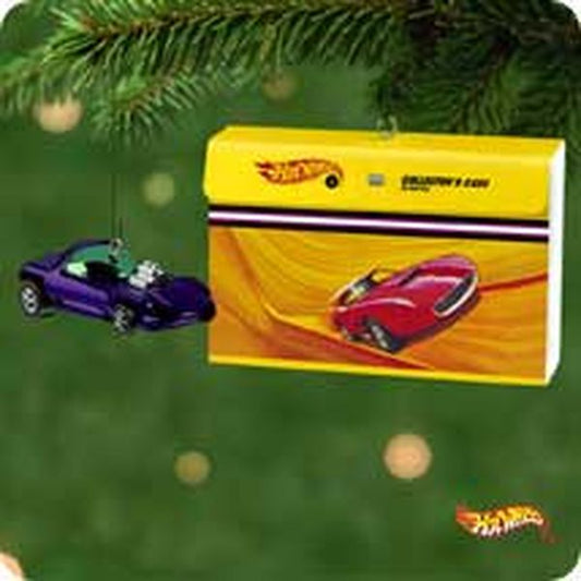 Aunt Krismas 'Hot Wheels 1968 Silhouette and Case' ornament by Chris Webb. Year: 2001 - Hot Wheels  series #0. 'Mint In Box' condition.