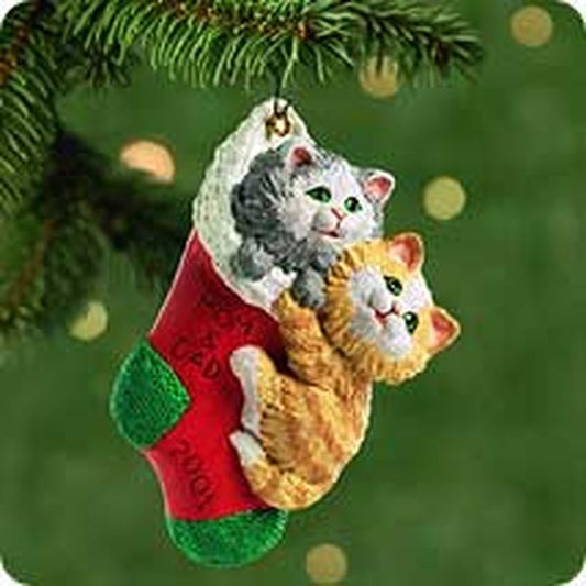 Aunt Krismas 'Mom and Dad ' ornament by Sharon Pike. Year: 2001 - N/A series #0. 'Mint In Box' condition.