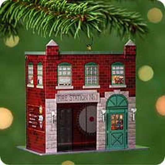 Aunt Krismas 'Fire Station No. 1' ornament by Linda Sickman. Year: 2001 - Town and Country series #3. 'Mint In Box' condition.