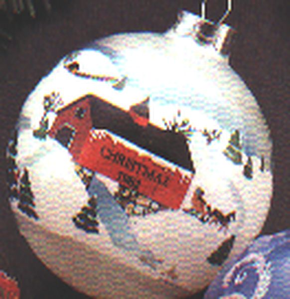 Aunt Krismas 'Grandparents' ornament by Hallmark. Year: 1982 - N/A series #0. 'No Box' condition.
