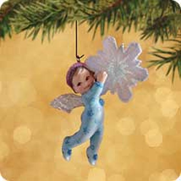Aunt Krismas 'Baby Estrella' ornament by Joanne Eschrich. Year: 2002 - Frostlight Faeries  series #0. 'Mint In Box' condition.