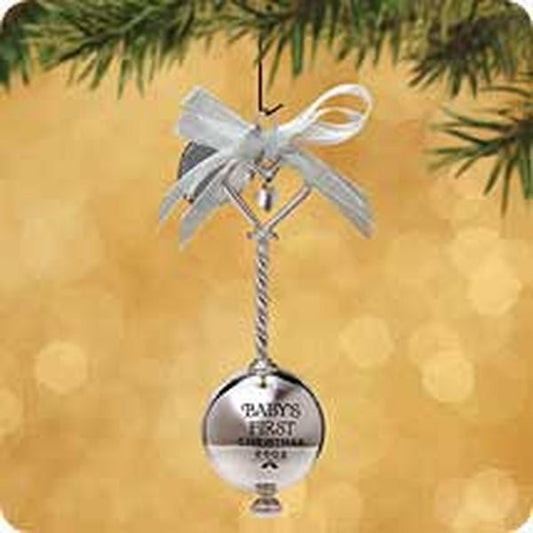 Aunt Krismas 'Baby’s 1st Christmas' ornament by Patricia Andrews. Year: 2002 - N/A series #0. 'Mint In Box' condition.