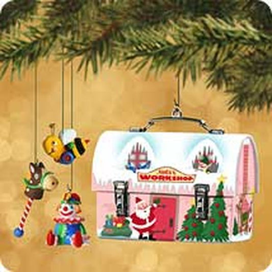 Aunt Krismas 'Santa's Workshop Lunchbox' ornament by Rich LaPierre, Sharon Visker. Year: 2002 - N/A series #0. 'Mint In Box' condition.