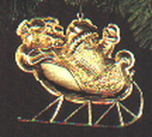 Aunt Krismas 'Santa's Sleigh' ornament by Ed Seale. Year: 1982 - N/A series #0. 'No Box' condition.