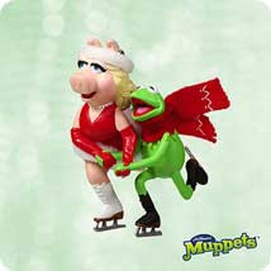 Aunt Krismas 'Kermit and Miss Piggy' ornament by Hallmark. Year: 2003 - Muppets  series #0. 'Mint In Box' condition.