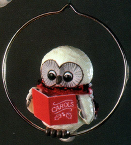 Aunt Krismas 'Caroling Owl' ornament by Ed Seale. Year: 1983 - N/A series #0. 'Mint In Box' condition.