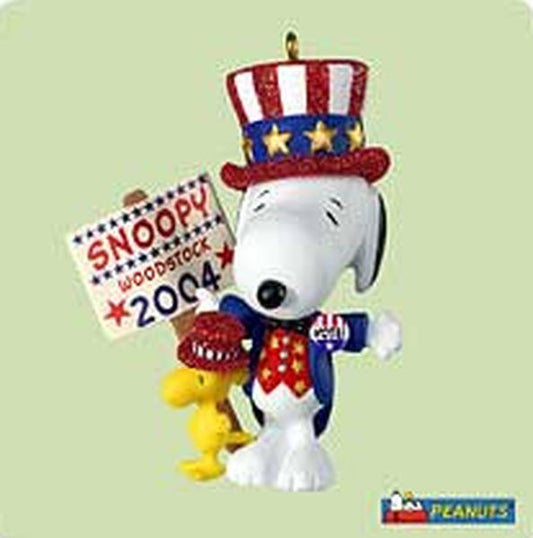 Aunt Krismas 'The Winning Ticket' ornament by Mike Dirham. Year: 2004 - Spotlight on Snoopy series #7. 'Mint In Box' condition.