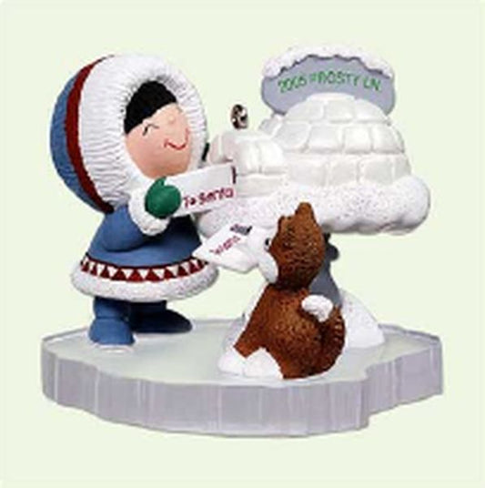Aunt Krismas 'Mail' ornament by Ed Seale. Year: 2005 - Frosty Friends series #26. 'Mint In Box' condition.