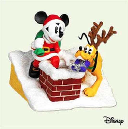 Aunt Krismas 'Santa's Helpers' ornament by Hallmark. Year: 2005 - N/A series #0. 'Mint In Box' condition.