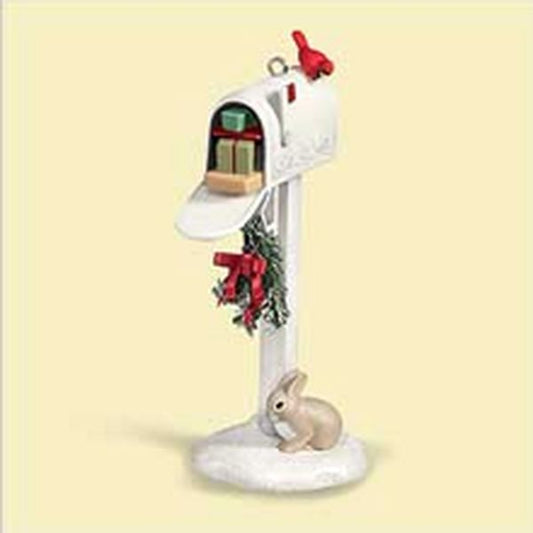 Aunt Krismas 'Holiday Mail' ornament by Edythe Kegrize, Julie Forsyth. Year: 2006 - N/A series #0. 'Mint In Box' condition.