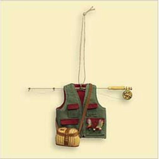 Aunt Krismas 'Keeping It “Reel”' ornament by Edythe Kegrize. Year: 2006 - N/A series #0. 'Mint In Box' condition.