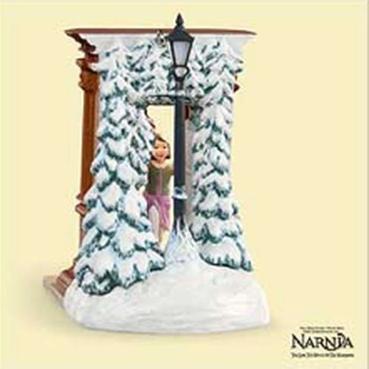 Aunt Krismas 'Lucy and the Wardrobe' ornament by Anita Marra Rogers. Year: 2006 - N/A series #0. 'Mint In Box' condition.