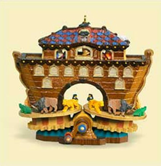 Aunt Krismas 'Noah’s Ark ' ornament by Ken Crow. Year: 2006 - Noah’s Ark  series #0. 'Mint In Box' condition.