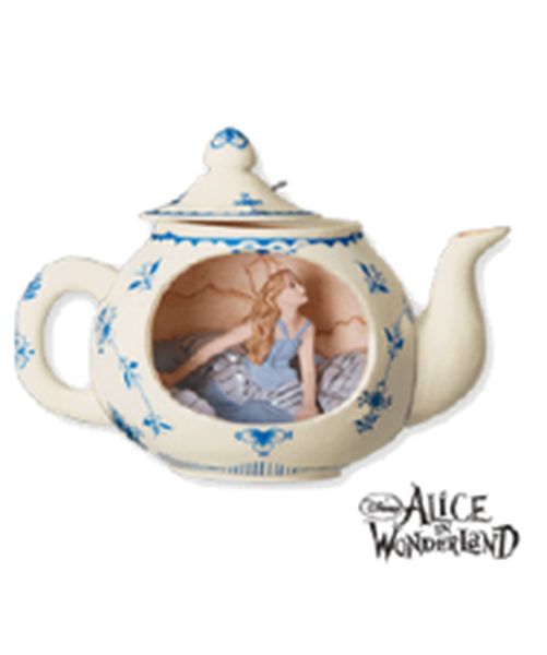 Aunt Krismas 'Back to Wonderland' ornament by Kristina Kline-Gaughran. Year: 2010 - N/A series #0. 'Mint In Box' condition.