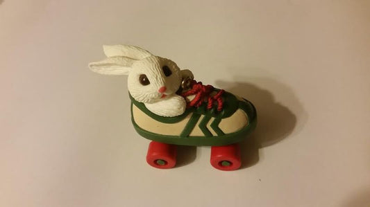Aunt Krismas 'Roller Skating Rabbit' ornament by Ed Seale. Year: 1984 - N/A series #0. 'Mint In Box' condition.