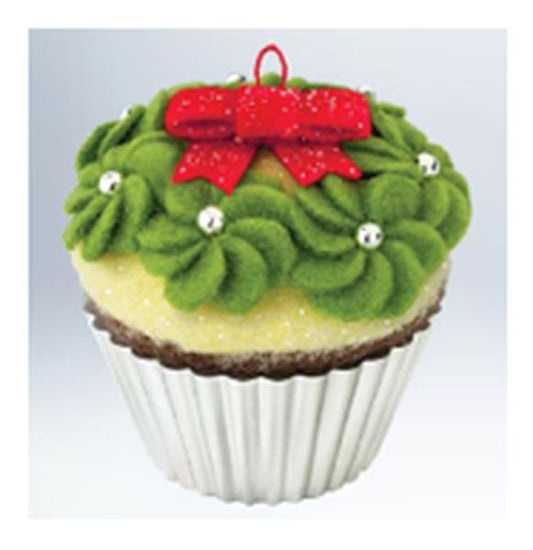Aunt Krismas 'Simply Irresistible' ornament by Ruth Donikowski. Year: 2011 - Christmas Cupcakes series #2. 'Mint In Box' condition.