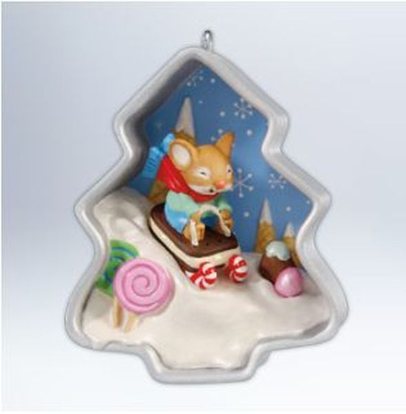 Aunt Krismas 'Cookie Cutter Christmas' ornament by Nina Aube. Year: 2012 - Cookie Cutter Christmas series #1. 'Mint In Box' condition.